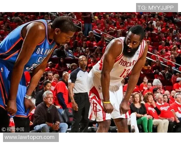 雷霆季后赛对阵勇士第三场精彩回顾与战术分析